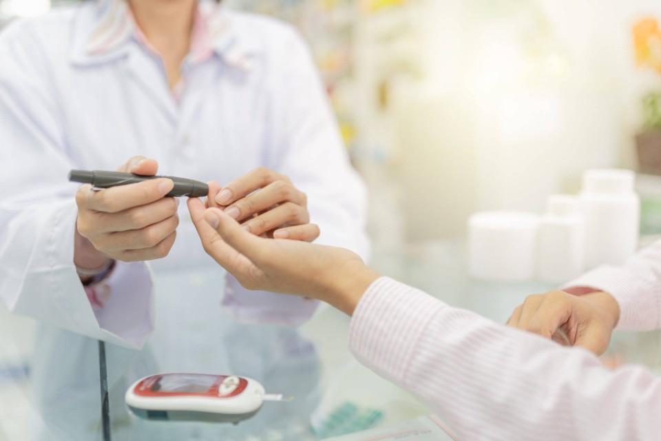 Kan Şekeri Dalgalanmaları Gün İçinde Enerjinizi Nasıl Etkiler?